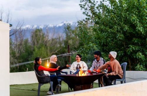 Leh Hostel | RWACHO Hostel