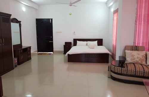 Pirozali Hotel | Saheb Bari Resort