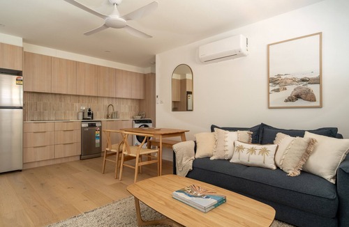 Port Macquarie Apartment | Salt & Sand 1-bedroom self-contained property only 300m from Beaches