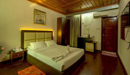 Cox's Bazar Hotel | Sampan Cafe and Resort