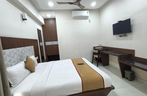 Shivaji Nagar Hostel | Sathya Comforts