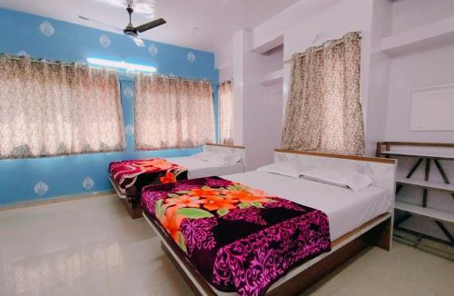 Koregaon Park House | Satyam Guest House