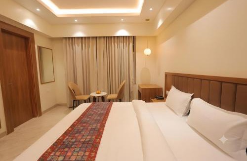 Haraiya Hotel | Sawarthia Sewa Sadan, Ayodhya