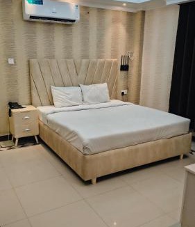 Uttara Hotel | Sea Shell Palace