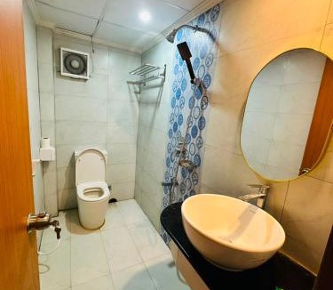 Uttara Hotel | Sea Shell Palace