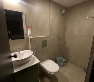 Thiruvananthapuram Apartment | Sea view Cozy 1BHK with GYM Near IT Hub and Beach