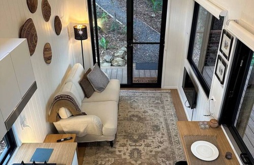 Peachester House | Secluded Tiny House with amazing views Wild100 BnB