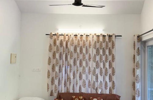 Pirmed House | Serene Vista