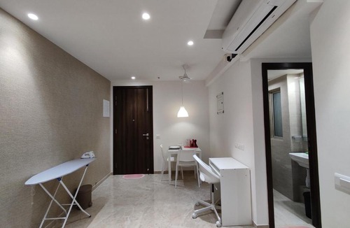 Hiranandani Gardens Apartment | Service apartment Powai
