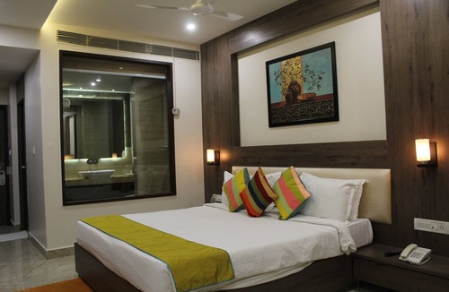 Bhuj Hotel | Seven Sky Clarks Exotica