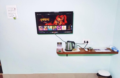 Jhumri Telaiya Hotel | Shagun Banquet & Hotel
