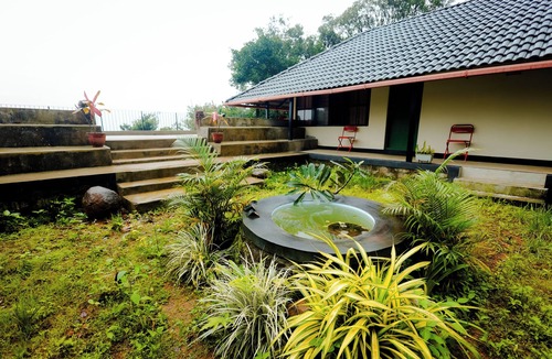 Kumaralli Hotel | Shambhala Hilltop Homestay Coorg