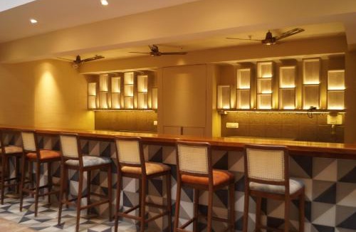 Dangui Colony Hotel | Sharayu One