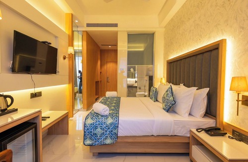 Navi Mumbai Hotel | Shera Hotels & Banquets - Navi Mumbai