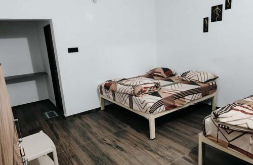 Rajpipla Apartment | SHIV SHAKTi HOMESTAY