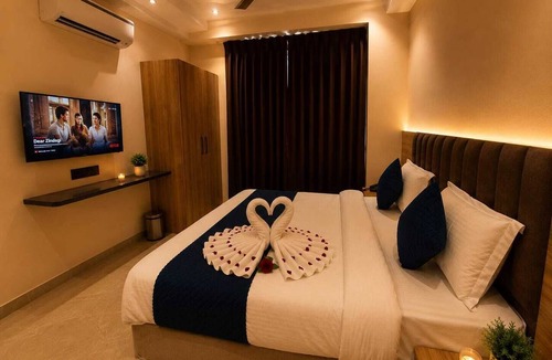 Sigra Hotel | Shree Hari Villa