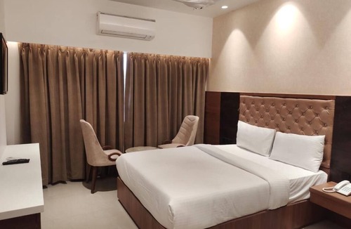 Phase 1 Hotel | Shree Inn by Tamanna Hotels