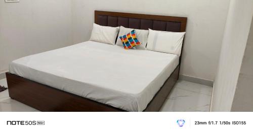 Vrindavan House | Shree Ji homestay near banke bihari mandir