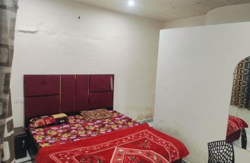 Vrindavan House | Shri Kaka Ji Dham