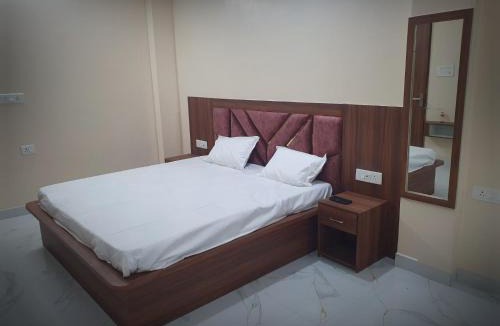 Vrindavan House | Shri maa veshno dham Home stay