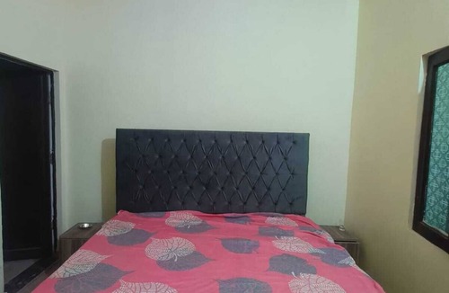 Allahabad Hotel | Shri Narayanam Dharamshala