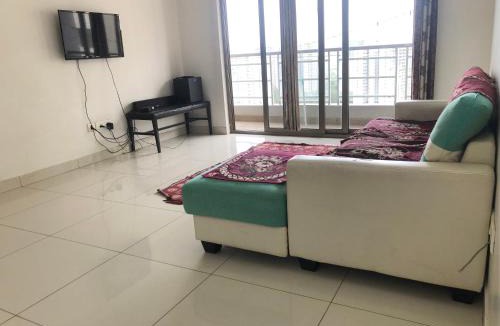 Phase 1 Apartment | Sky High at Blue Ridge 22nd Floor-Standard Bedroom