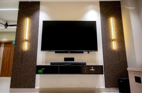 Ranchi Bed & Breakfast | Skyline signature