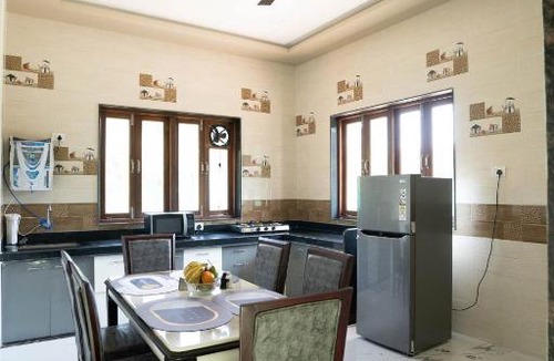 Tarapur House | Сorner of india