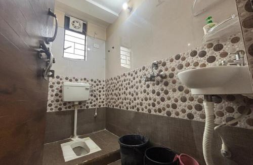 Danapur Apartment | Spacious 3BHK Luxury Stay Patna