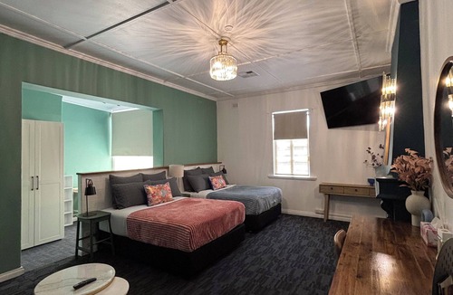 Renmark Apartment | Spacious & Comfortable Family Retreat