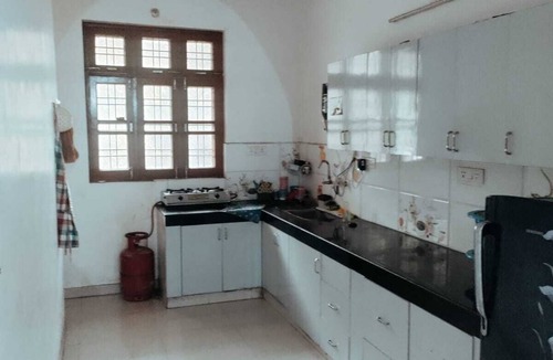 Gomti Nagar Apartment | Spacious Peaceful Apartment for Two Families in Lucknow