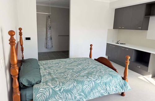 Piara Waters House | Spacious Piara Waters Home: 4 Bedrooms, Modern Kitchen & Fantastic Accessible Design