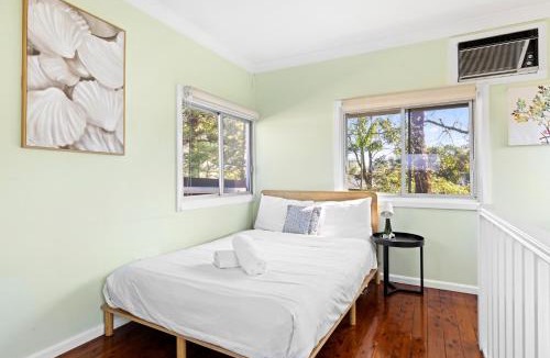 Marsfield House | Spacious Two-Bed Suite with Private Bath-Marsfield