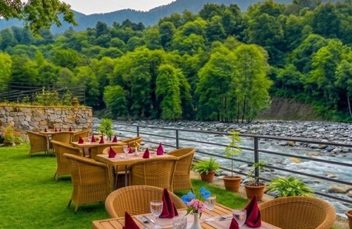 Manali Resort | Span Resort & Spa, Manali - A Luxury Riverside Resort
