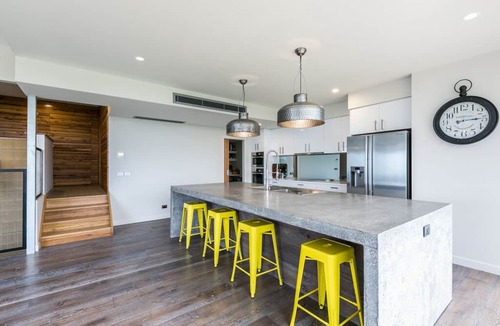 Anglesea House | Spectacular ocean views in a contemporary home with space for everyone.