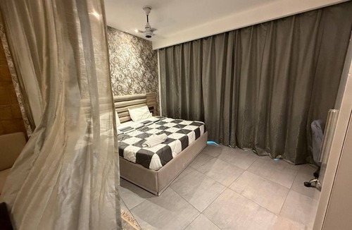 Noida Apartment | spira.staycation