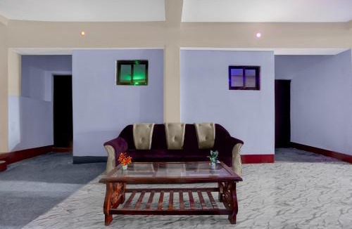 Phulpur Hotel | SPOT ON Hotel Royal X