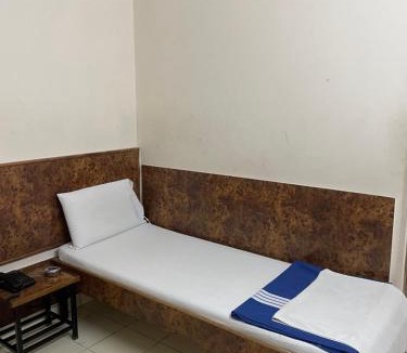 Gandhi Nagar Hotel | Sri Durgamba Lodge