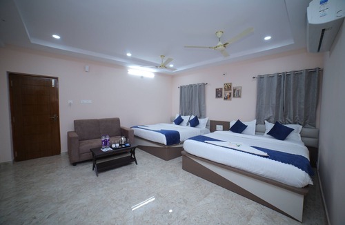 Tirupati Hotel | Sri Ganesh Grand