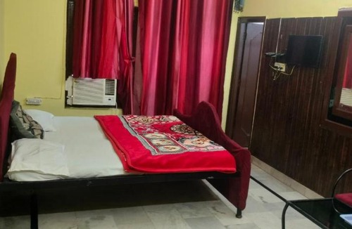 Jammu Cabin | Sri Krishna Krishan