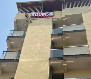 Sirsi Hotel | Sri Sai royal suites