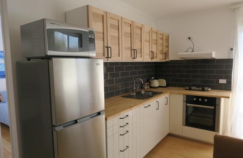 Wynnum Apartment | St Caths Anchorage