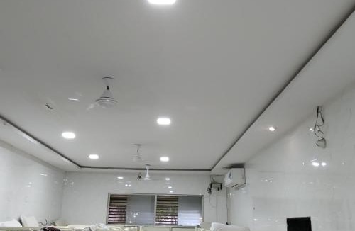 Andheri West Hostel | Star Dormitory