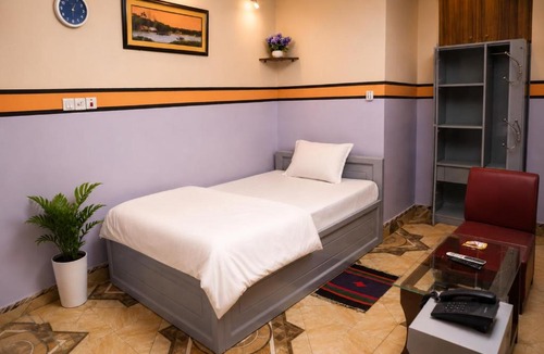 Bangladesh Hotel | Star International Rajshahi - Near Aam chattar