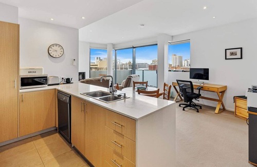 Hobart Central Business District Apartment | Stay and play in the heart of Hobart