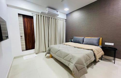 Vile Parle East House | Stay Luxe-BnB near Mumbai Airport