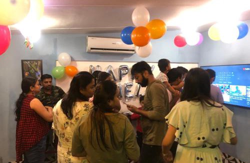 Andheri West Hostel | Stay Villa Hostel for Male and Female
