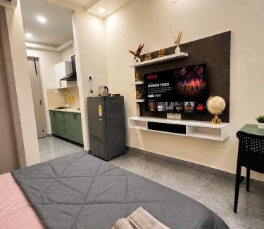 Sector 15 Apartment | Stay Zariya Feel at home, Anywhere