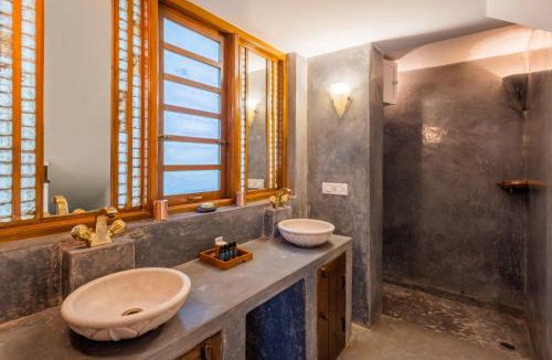 Nerul Villa | Staymaster Bharini 2BR Jet & Swimming Pools & Spa