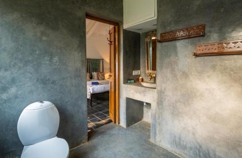 Nerul Villa | Staymaster Bharini 2BR Jet & Swimming Pools & Spa